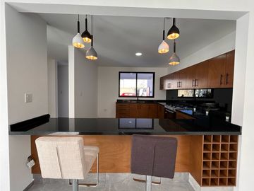 Casa Nueva en venta a 5 min de Plaza San Diego