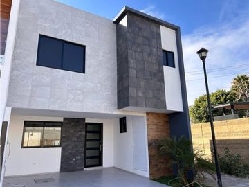 Casa Nueva en venta a 5 min de Plaza San Diego