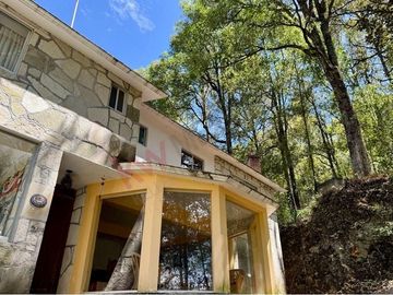 Venta Espectacular Terreno con Cabaña - Mineral del Chico