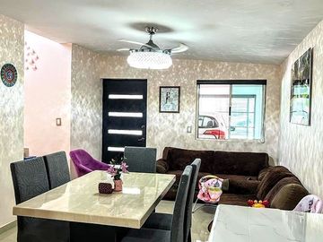 CASA EN VENTA  LA HACIENDA
