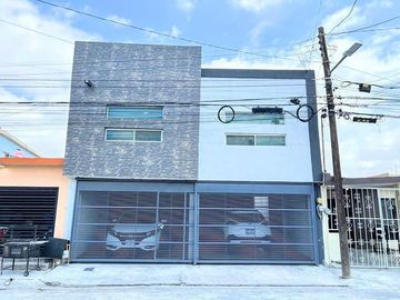 CASA EN VENTA  LA HACIENDA