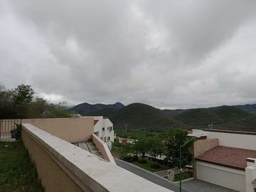 Casa en venta zona Sierra Alta