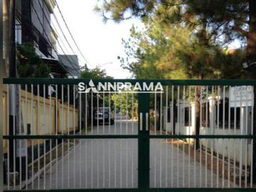 Rmh second murah dlm perumahan maharaja,Depok