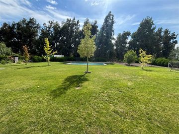 Casa en venta de 7 dorm. en Colina