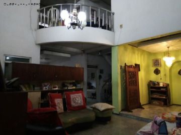 Rumah jl. Sarono Jiwo , Strategis