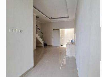 Rumah 2 Lt baru gress lay out bagus di Gayungsari dekat jalan raya, sekolah al hikmah, harga nego sisa 3 unit