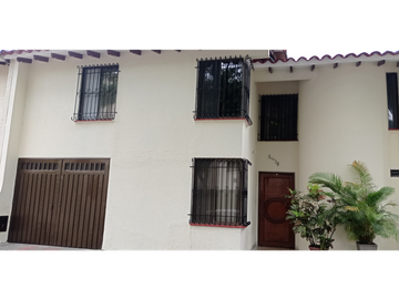 Venta Casa externa en la Flora Norte de Cali