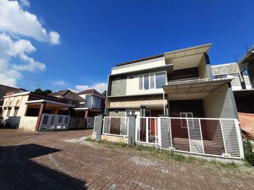 Rumah dijual di Malang