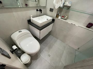 casa en venta en urbanización la flora. Cod V107985