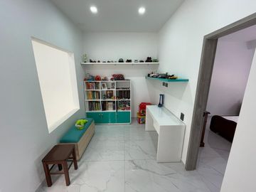 casa en venta en urbanización la flora. Cod V107985