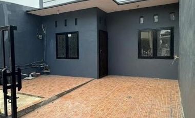 Dijual Rumah di Taman Harapan Baru, Pejuang, Medan Satria, Bekasi Utara