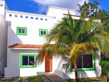 FRENTE AL MAR, VILLA TOPACIO #30