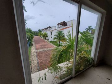 FRENTE AL MAR, VILLA TOPACIO #30