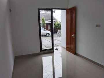 Rumah Minimalis Kekinian Strategis dkt Tol Padalarang