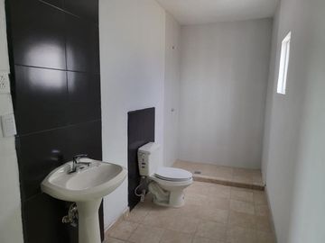 CASA EN VENTA FRACC. LAS FLORES C.P. 31513 EN CD. CUAUHTÉMOC, CHIHUAHUA.