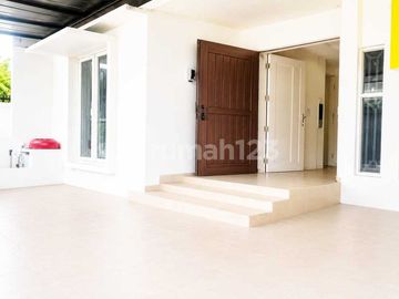 Dijual Rumah di Puri Indah