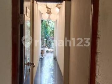 Sewa Rumah atau Tempat Usaha di Cipete Selatan