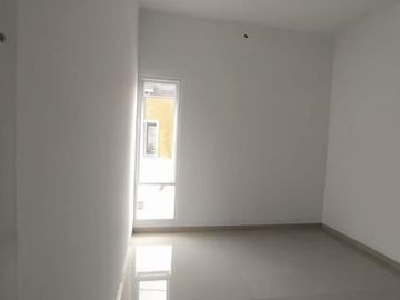 Rumah cantik murah tanpa DP siap huni di Karangsatria Tambun Bekasi