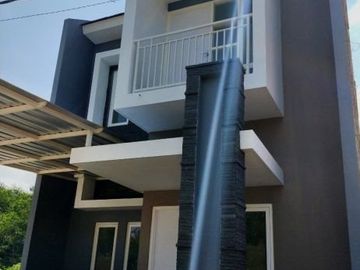 Rumah 2 Lantai GRATIS Full Biaya Pajak, Notaris, Pagar, Desain di Malang