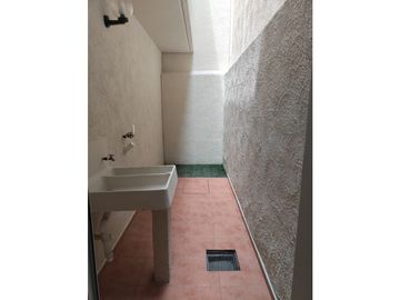 CASA EN VENTA AL SUR DE PACHUCA, BLVD SANTA CATARINA