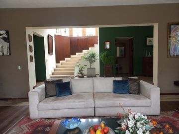Venta de Hermosa Casa en la Encantada de Villa Chorrillos
