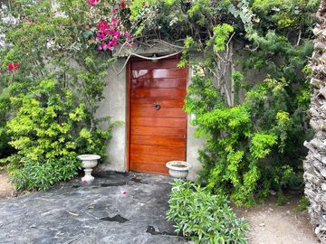 Venta de Hermosa Casa en la Encantada de Villa Chorrillos