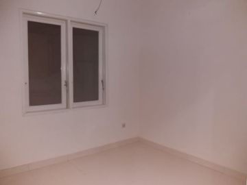 DIJUAL CEPAT RUMAH BAGUS SIAP HUNI DI CRYSTAL GADING SERPONG