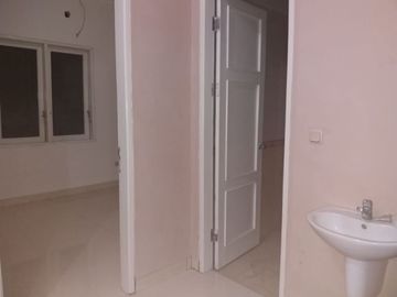 DIJUAL CEPAT RUMAH BAGUS SIAP HUNI DI CRYSTAL GADING SERPONG