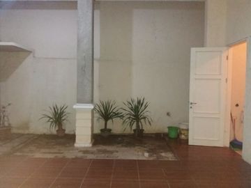 DIJUAL CEPAT RUMAH BAGUS SIAP HUNI DI CRYSTAL GADING SERPONG