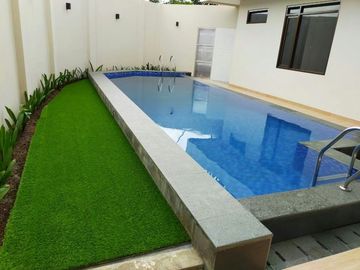 VILLA MEWAH + KOLAM RENANG di cileunyi bandung