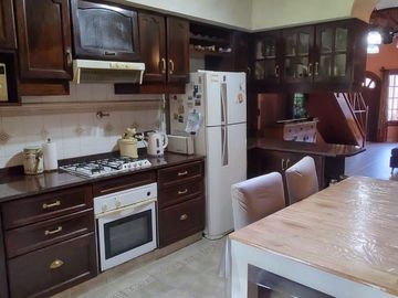 Casa de 3 ambientes en  Villa Sarmiento