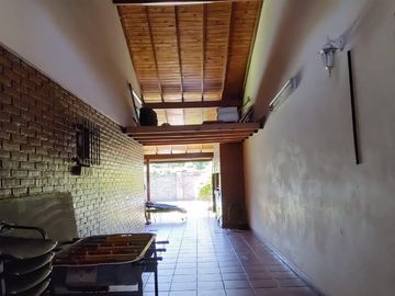 Casa de 3 ambientes en  Villa Sarmiento