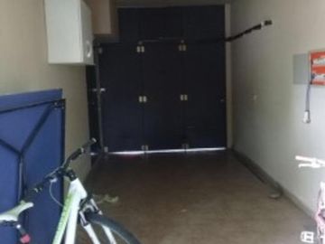 Casa 4 amb. Minimalista, con piscina