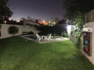 Casa 4 amb. Minimalista, con piscina