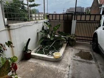 rumah cantik terawat murah di cibiru bandung