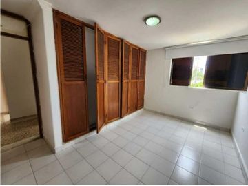 apartamento en venta en la cumbre. Cod V102442