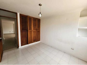 apartamento en venta en la cumbre. Cod V102442