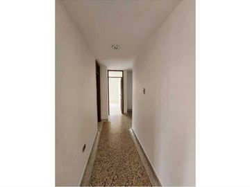 apartamento en venta en la cumbre. Cod V102442