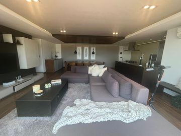 VENTA DEPARTAMENTO PENTHOUSE CUARTO DE SERVICIO