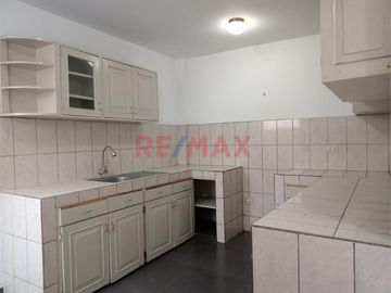 🏡 Departamento Tríplex Con Entrada Independiente + Aires En La Victoria 🚪