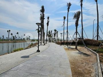 Kavling Pasir Putih Signature Pik2 Uk 12x30, View Danau Siap Bangun