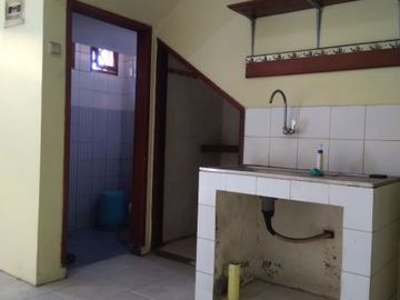 RUMAH DI SEWAKAN DI JL. HAJI JAYA CILANDAK BARAT JAKARTA SELATAN