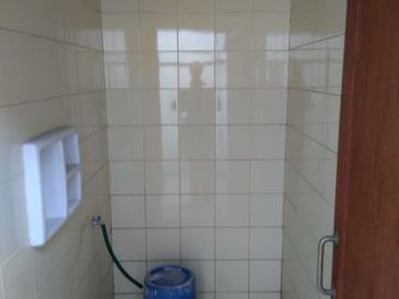RUMAH DI SEWAKAN DI JL. HAJI JAYA CILANDAK BARAT JAKARTA SELATAN