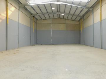 bodega en arriendo/venta en ternera. Cod V88894