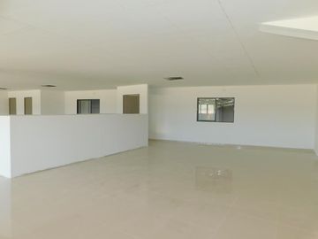 bodega en arriendo/venta en ternera. Cod V88894