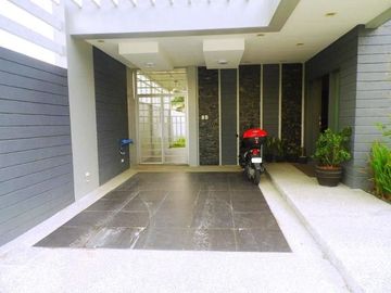 Elegant Furnished House and Lot for Sale in Angeles City Nea