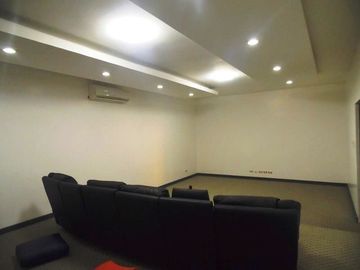Elegant Furnished House and Lot for Sale in Angeles City Nea