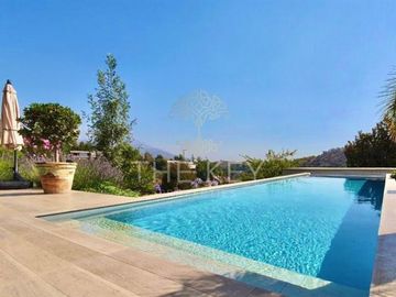 Casa en Venta en Sendero Las Lomas - Valle Escondido