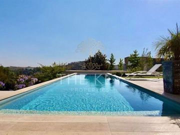 Casa en Venta en Sendero Las Lomas - Valle Escondido