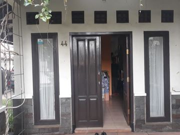 DIJUAL RUMAH CANTIK ASRI MURAH SAUAP BKR LINGKAR SELATAN